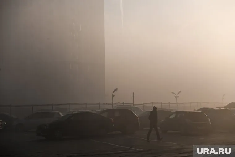 Жители Екатеринбурга жалуются, что на улице невозможно нормально дышать
