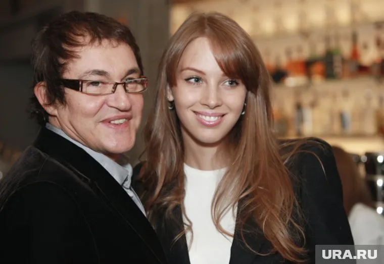 Дмитрий и Полина Дибровы прожили в браке 16 лет