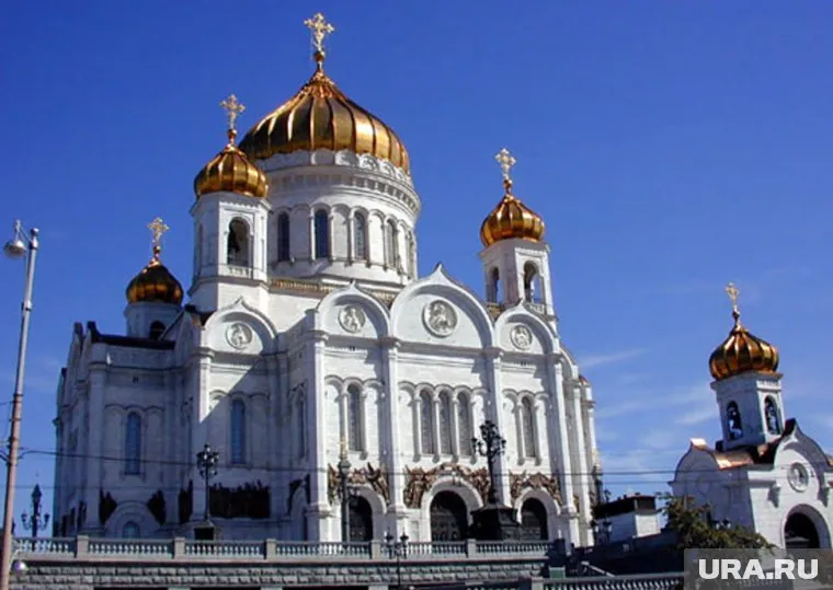 За две с половиной недели к мощам Николая Чудотворца пришли помолиться около 500 тыс. человек