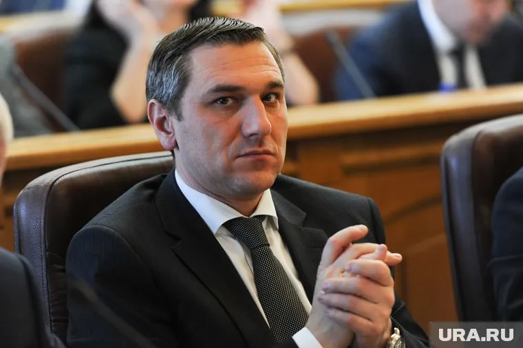 Представитель Магнитогорска Андрей Еремин сдает мандат законодательного собрания Челябинской области