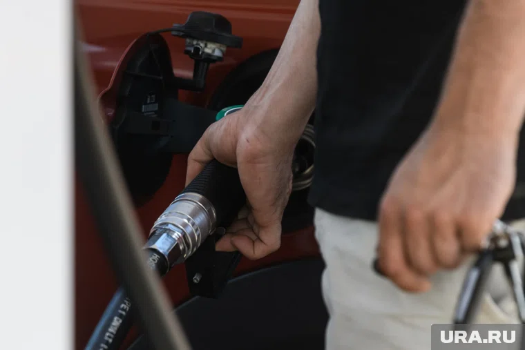 Автомобиль загорелся на одной из заправок в Кудымкарском округе