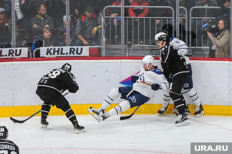 Евгений Артюхин назвал причиной невыразительной игры «Трактора» внутренний конфликт