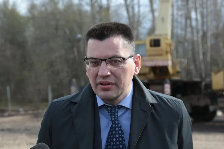 Врио губернатора Пермского края Максим Решетников проинспектировал начало строительства нового зоопарка в Перми, сюткин михаил