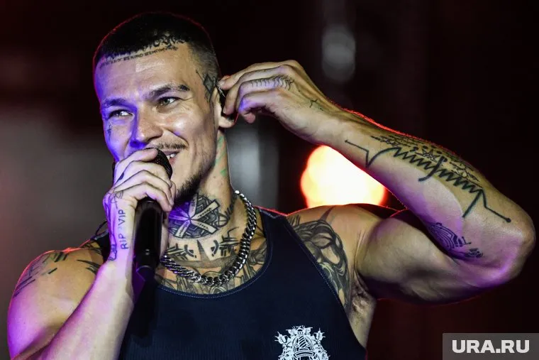 Niletto исполнилось 32 года