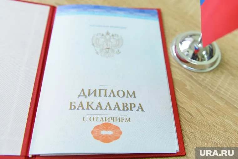 75% бакалавров на Ямале считают, что их квалификацию необходимо признавать равной специалистам и магистрам