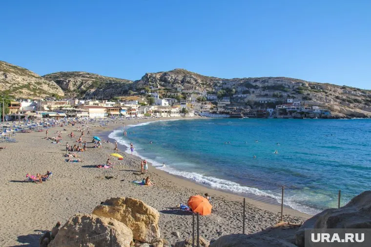 Эксперты рекомендуют в сентябре ехать в отпуск на побережья Черного и Каспийского морей