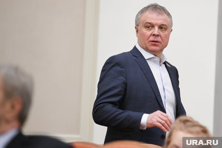 После новости URA.RU депутат Госдумы РФ выделил 1,5 млн рублей на спасение подростка с раком