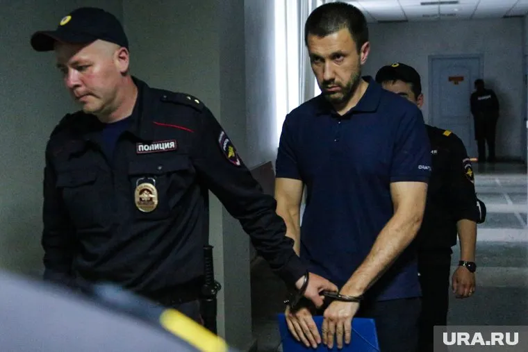 Министр по управлению госимуществом будет дома уже ночью