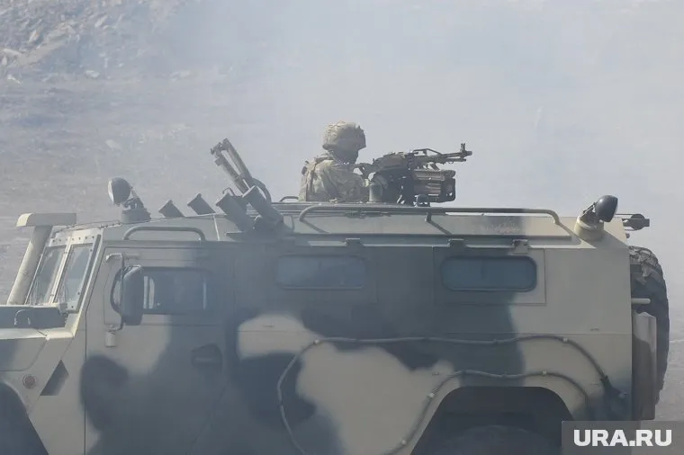 В Курганской области будут собирать 8 млн рублей на бронеавтомобиль «Тигр» (архивное фото)