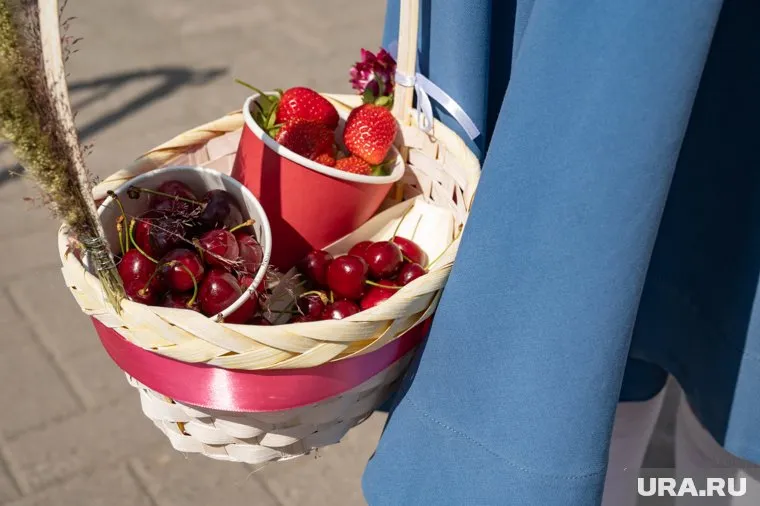 На ярмарке можно купить выращенную курганцами продукцию