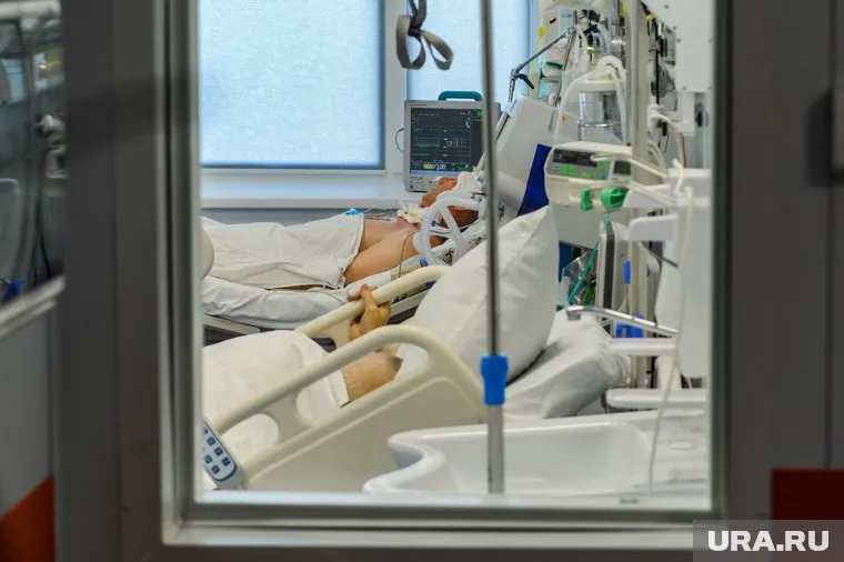 В реанимацию ХМАО в тяжелом состоянии попал первый привитый от COVID