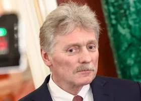 В Кремле назвали лекции Мединского глубокими после отказа Киева от переговоров