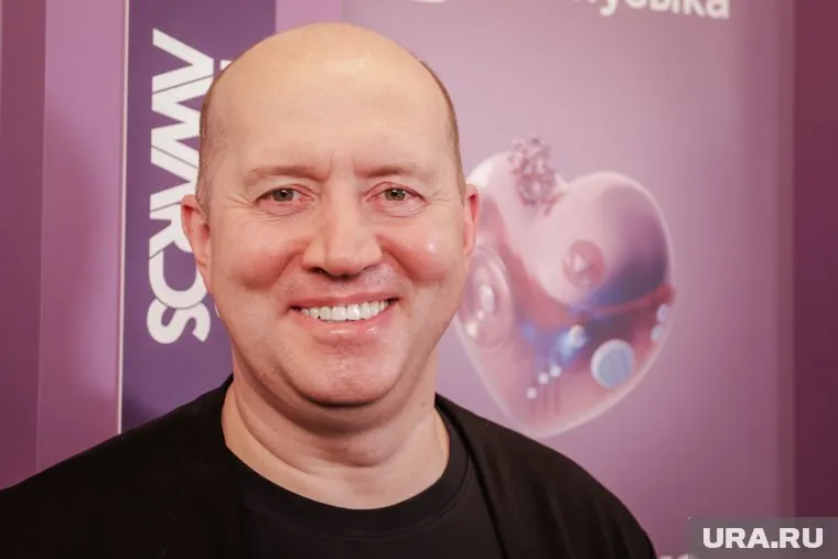 Бурунов встречается с Леви уже больше года