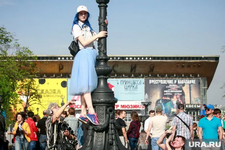 Современная молодежь мало задумывается о будущей пенсии, сетуют эксперты