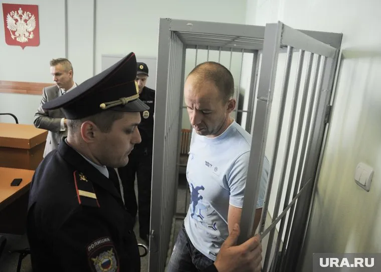 Серия судебных заседаний началась с рассмотрения меры пресечения Александру Косману