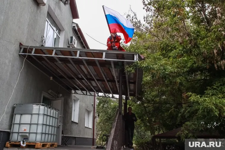 Чиновники помогали в восстановлении Северодонецка