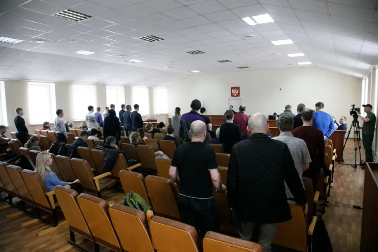 Судебный процесс над "бандой автострахователей". Екатеринбург.