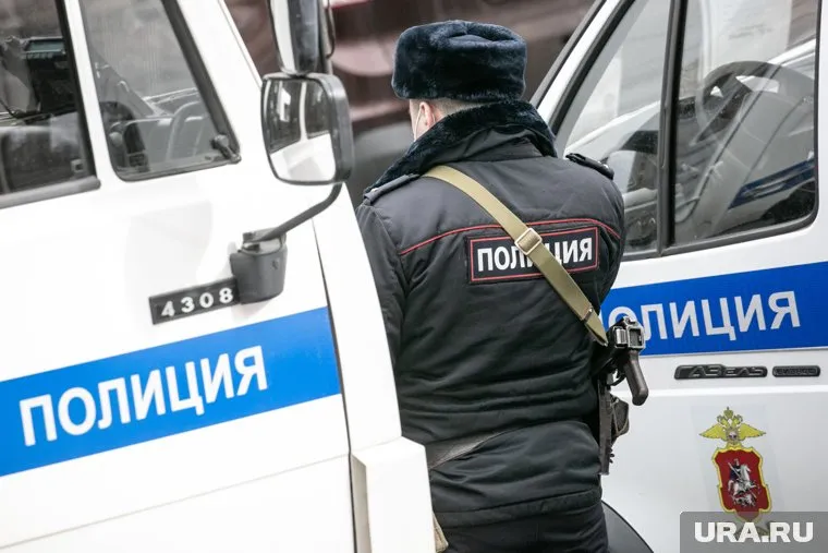В ХМАО силовики лично приносят предупреждения потенциальным участникам акции протеста