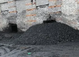 В курганский округ, котельные которого топили зерном, привезли уголь
