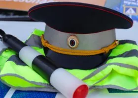 На видео попал момент начала стрельбы в Нальчике 