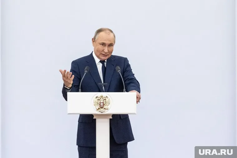 Владимир Путин согласился привлечь ООН к эвакуации людей с «Азовстали»