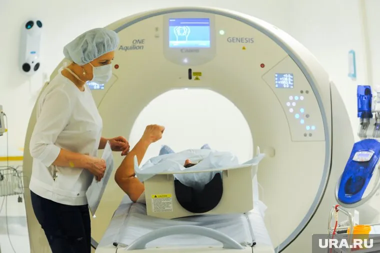 КТ не всегда диагностирует коронавирус, отметил Александр Мясников