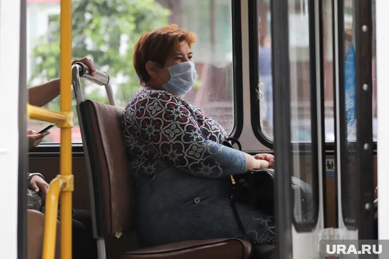 Общественный транспорт Екатеринбурга проверят чиновники и полиция