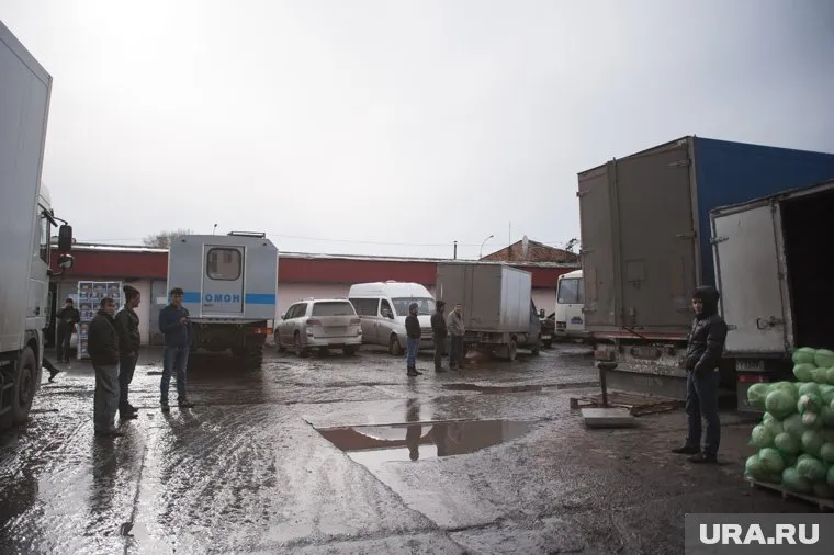 СМИ сообщили об обысках в офисах управляющей компании и газовой службы после взрыва газа в доме в Магнитогорске
