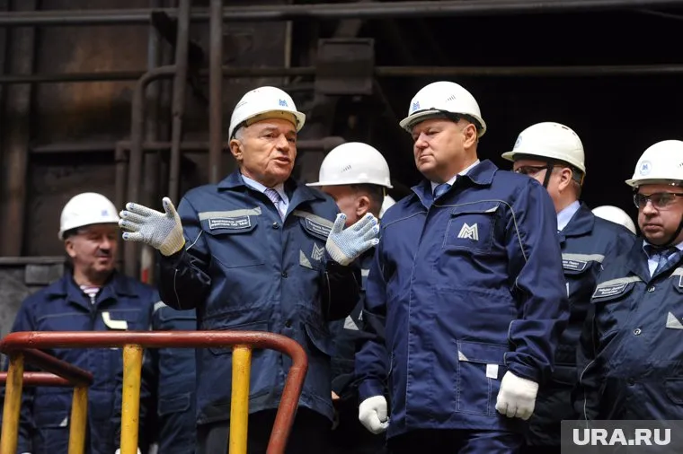 Виктор Рашников (слева) заявил Николаю Цуканову (справа), что Магнитогорск не является проблемным