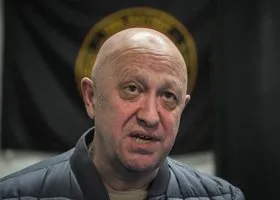 В Санкт-Петербурге на месте захоронения Пригожина возвели памятник