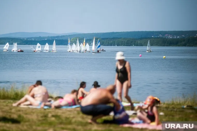 На несколько дней в Екатеринбург придет курортная погода