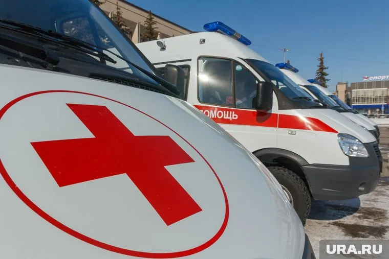 При любых тяжелых состояниях следует вызывать скорую помощь