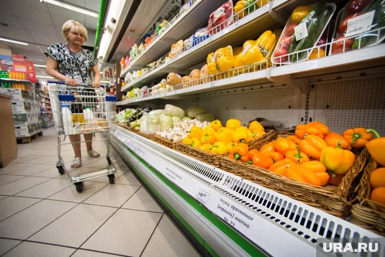 К дефициту продуктов приведут новые правила движения грузовиков