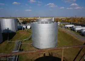 На Урале бизнесмен продает нефтебазу через сайт бесплатных объявлений