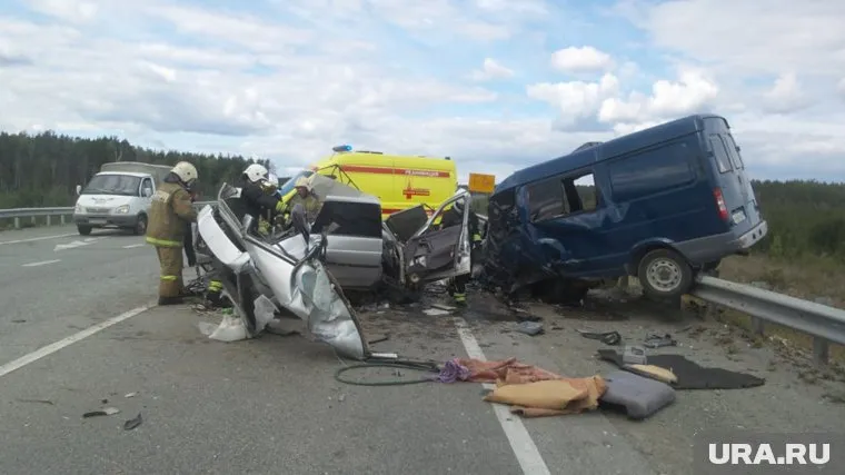 В результате ДТП погиб водитель ВАЗа