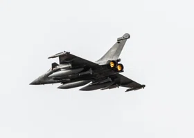 Киев вымолил у Франции истребители за 250 млн долларов: чем примечателен Rafale, характеристики и возможности