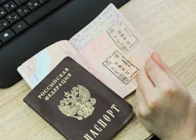Эксперт назвал ситуации, когда могут возникнуть проблемы с загранпаспортом