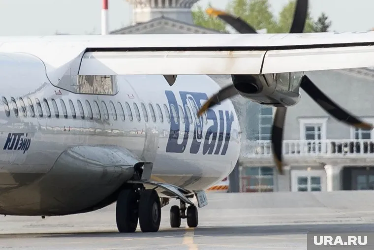 Проблема с закрылками у самолета Utair обнаружилась во время посадки