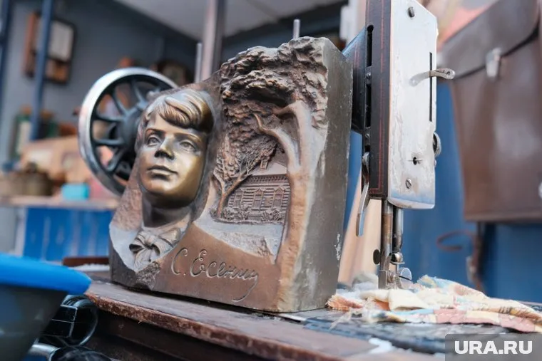 Школьник прочитал на уроке стихотворение Сергея Есенина «Ветер веет с юга» (архивное фото)