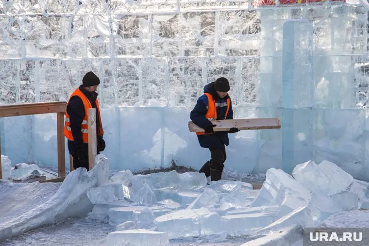 Нижневартовск наполнят ледовые фигуры
