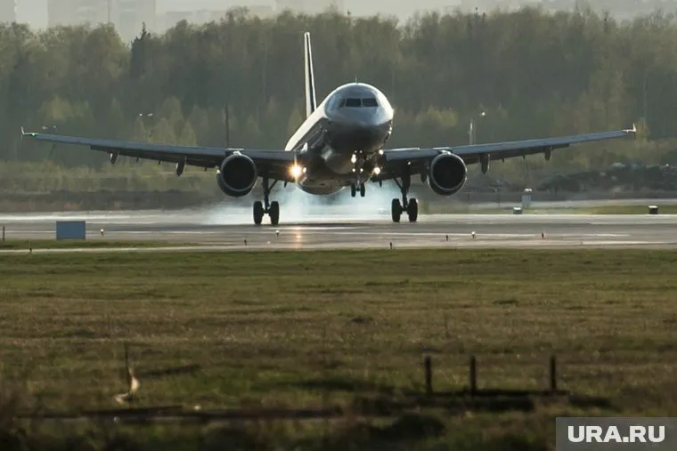 Самые "дорогие" специалисты в России трудятся в море и в воздухе