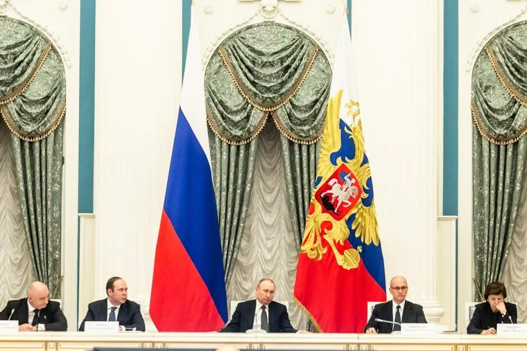 Встреча Владимира Путина с рабочей группой по внесению поправок в Конституцию РФ. Москва