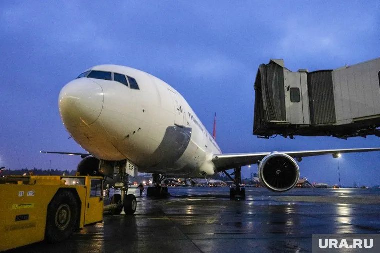 Меры по ограничению полетов вступают в силу с 23 марта