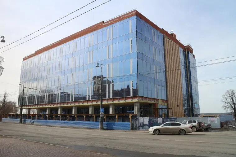 Торговый центр у речного вокзала в Перми, торговый центр