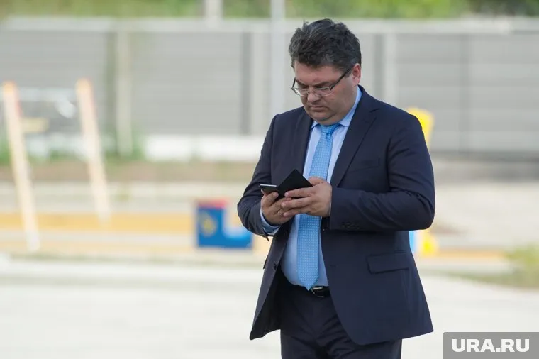 Где Александр Ханин продолжит работу, пока не известно