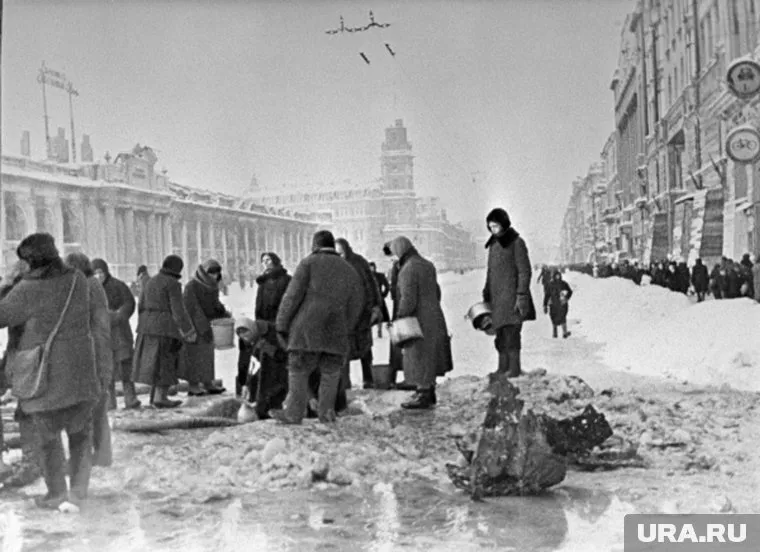 Журналистка считает, что гибель более чем миллиона человек в Ленинграде обесценивают