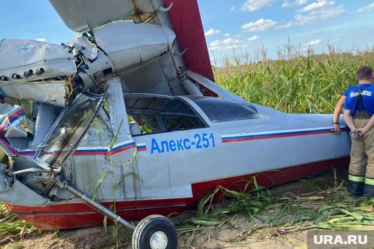 В результате крушения самолета-амфибии в Подмосковье погибли два пилота, находившиеся на борту