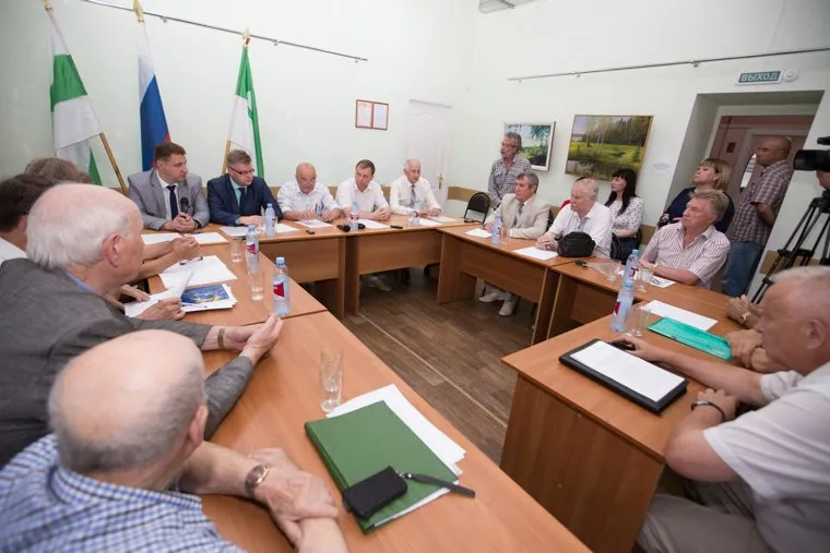 Круглый стол по вопросам развития КМЗ. Курган, круглый стол