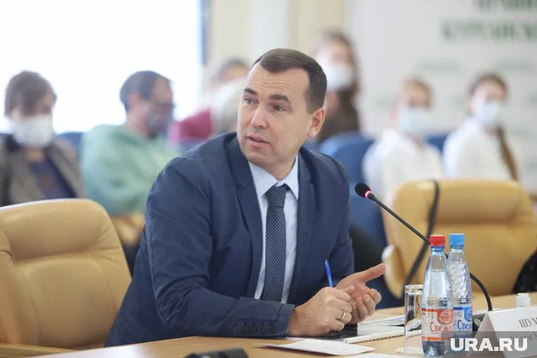 Губернатора Вадима Шумкова спросили про его бывшего подчиненного Владислава Кузнецова