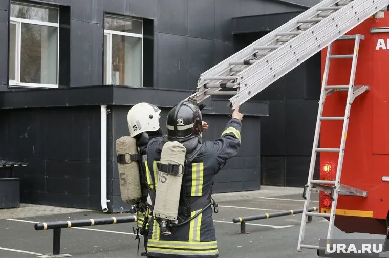 Пожар удалось потушить к утру